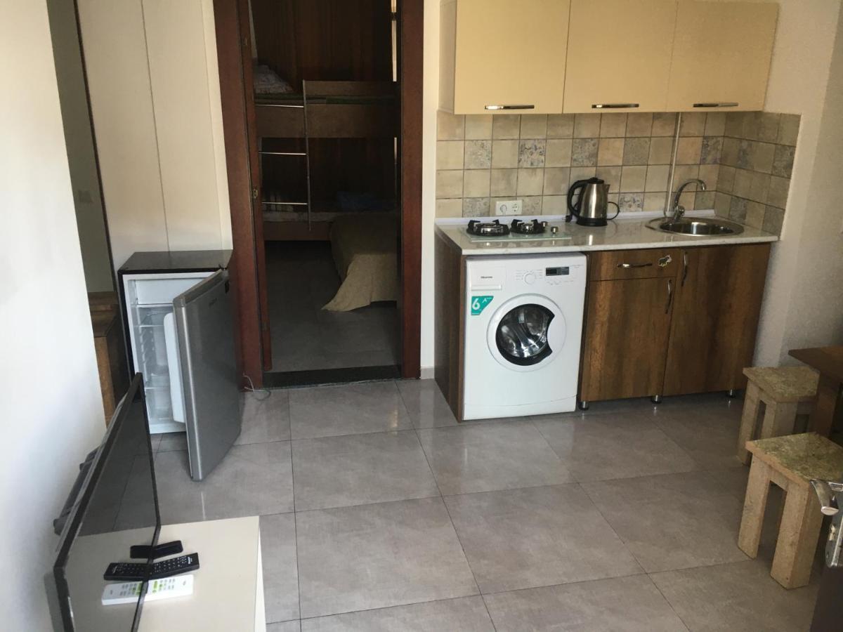 אורקי Aparthotel Family מראה חיצוני תמונה