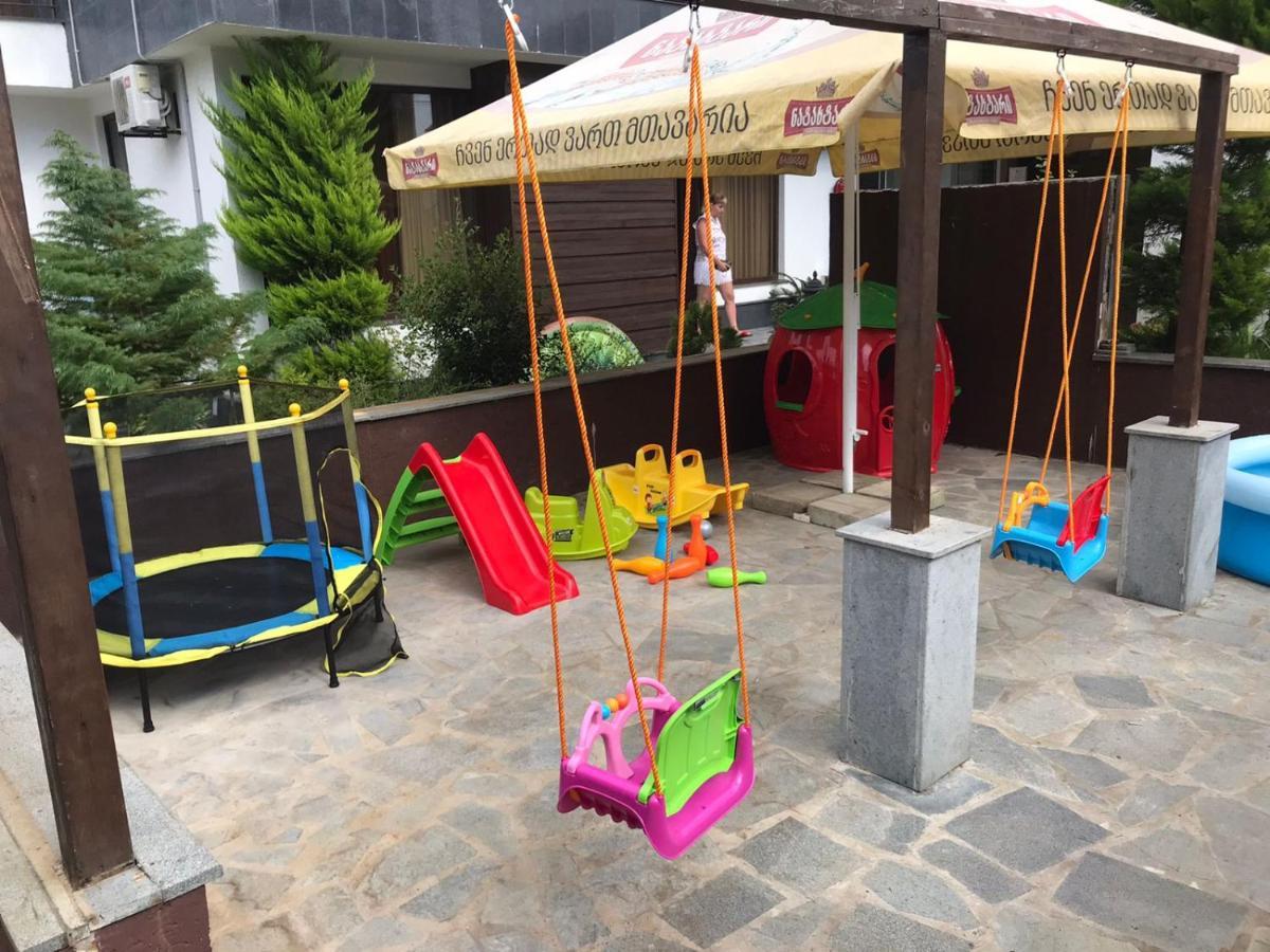 אורקי Aparthotel Family מראה חיצוני תמונה